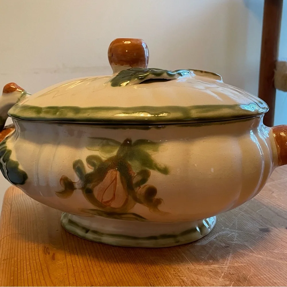 Vintage Louisville‎ Stoneware Soup Tureen With Ladle John B Taylor “Harvest”